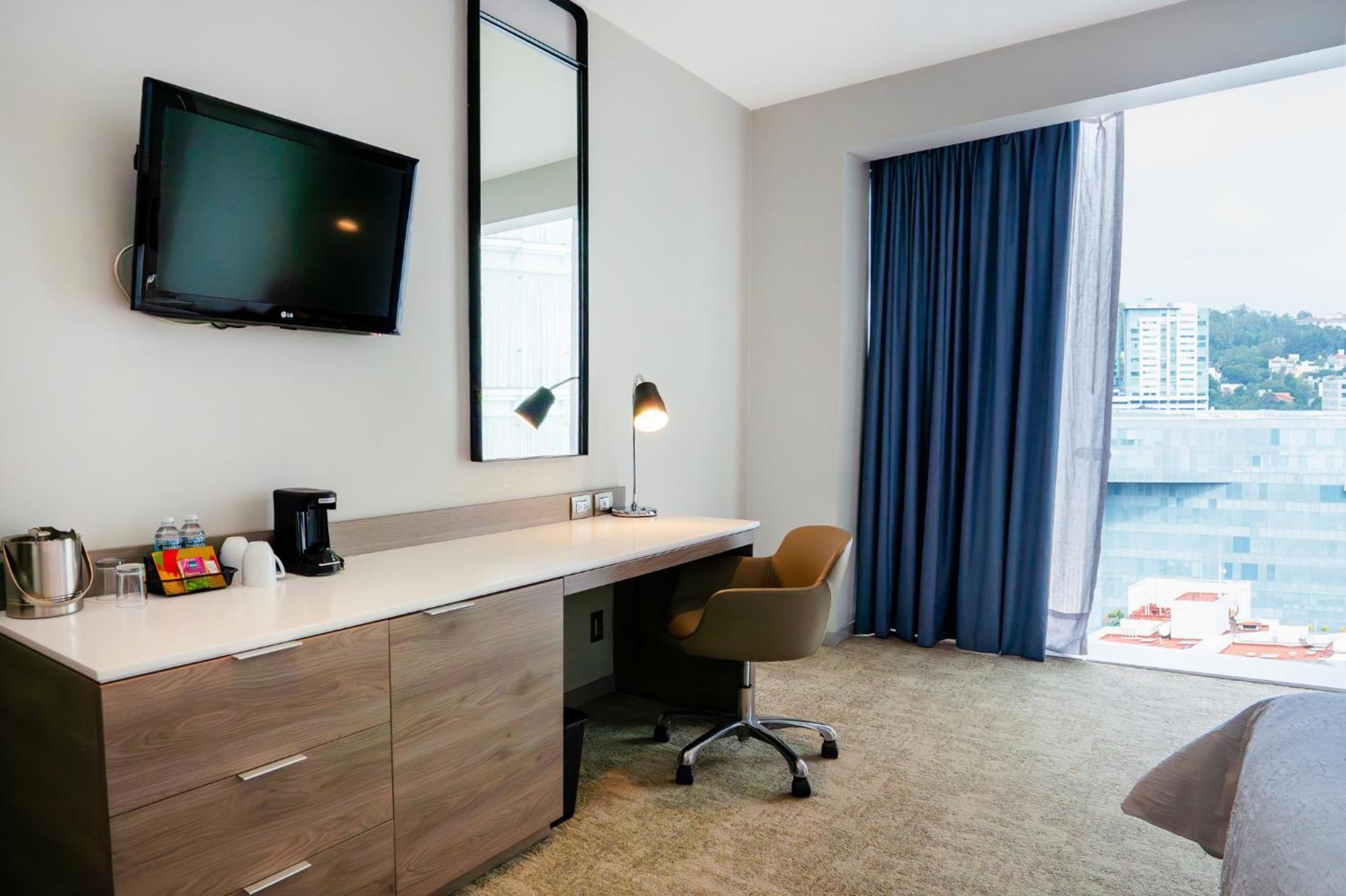 Hilton Garden Inn Mexico City Santa Fe Bagian luar foto