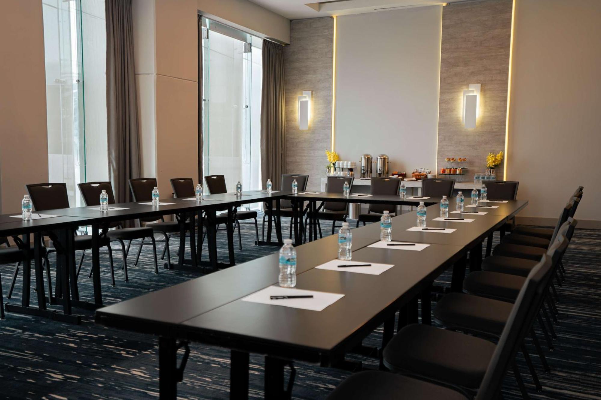 Hilton Garden Inn Mexico City Santa Fe Bagian luar foto
