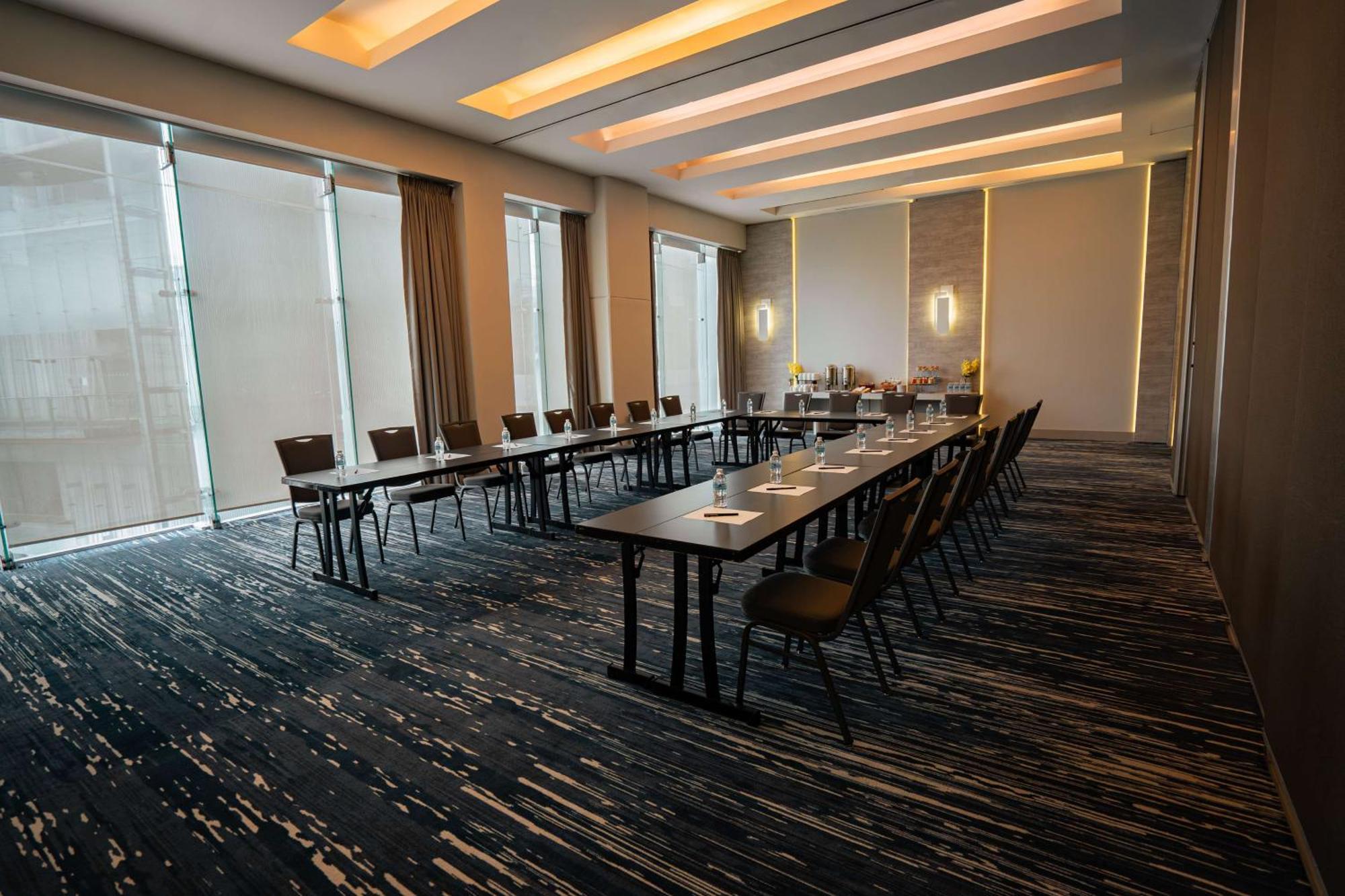 Hilton Garden Inn Mexico City Santa Fe Bagian luar foto